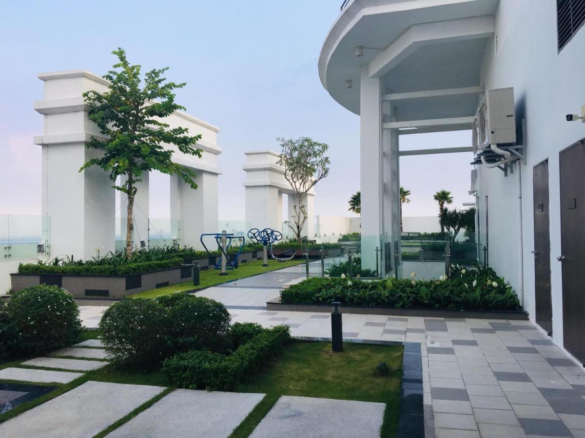 Gold Bee Dormitary Service Apartment Ho Chi Minh City Bagian luar foto